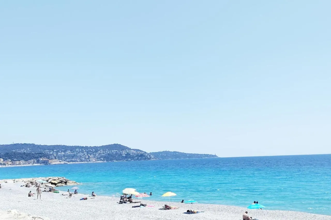 Ideal Pied A Terre Proche Cannes & Sophia, Parking 穆然